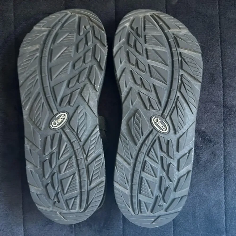 Chaco Z/2 Classic Sandal Black size US 11 Toe Loop Adjustable Straps Waterproof